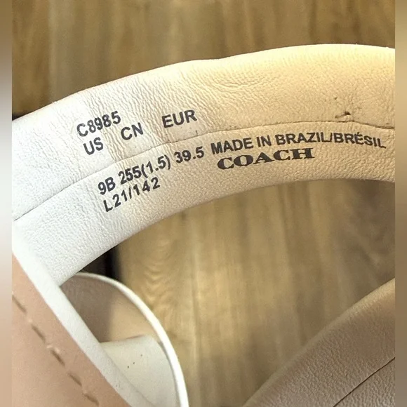 Coach Kellie Leather Sandal Chalk Size 9B EUC - Picture 9 of 9